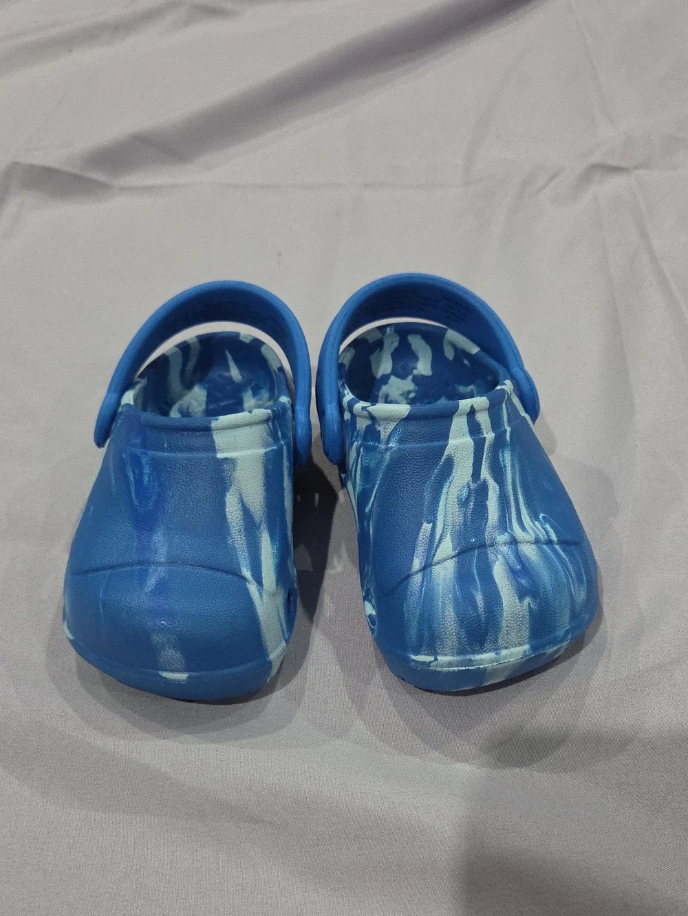Carter's Blue Light Up Clogs, Size 5 Toddler